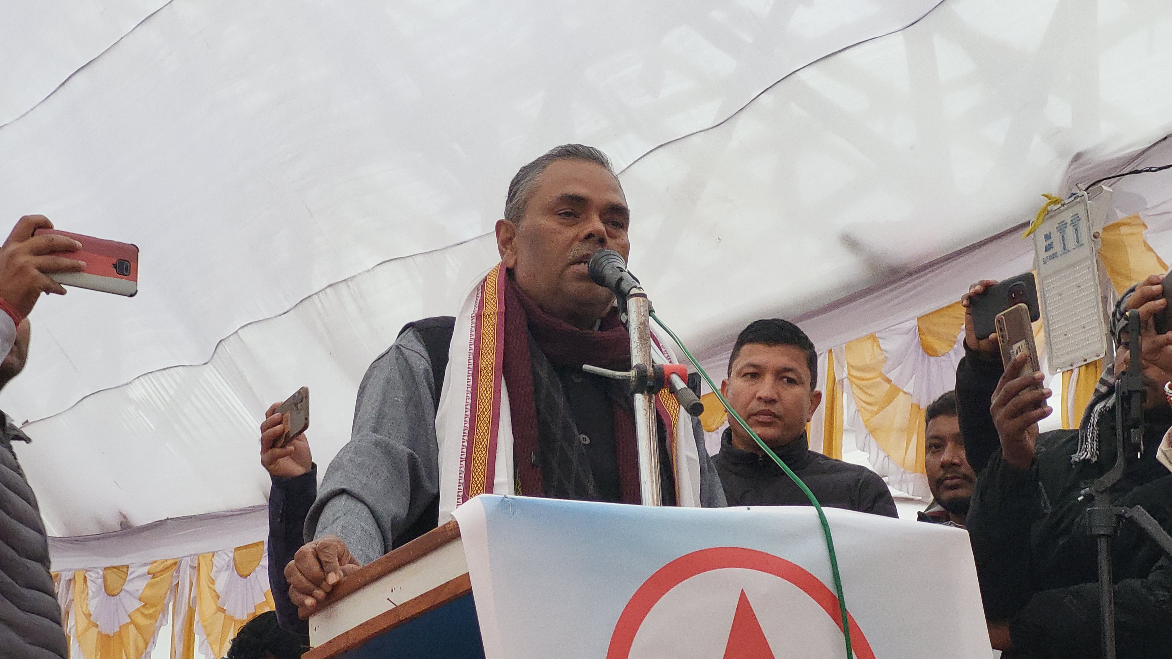 कांग्रेस कम्युनिष्टको सरकारले संघीयताको कार्यान्वयन गरेनःअध्यक्ष यादव