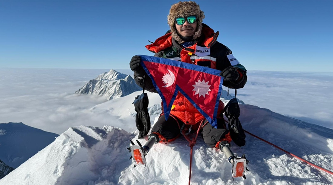 कृत्रिम खुट्टाकै सहारामा सातै महादेशका शिखर आरोहण