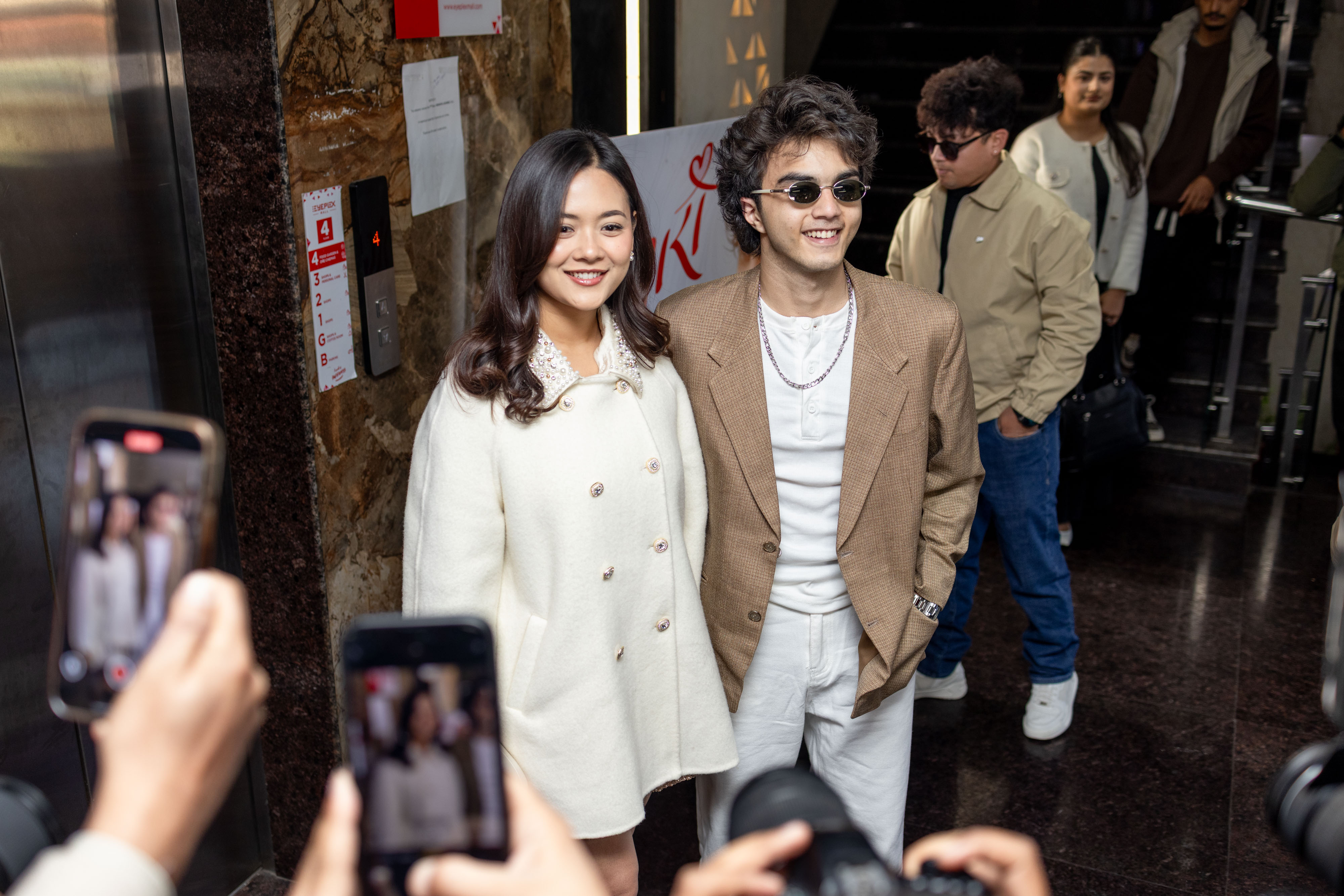 चलचित्र 'कुमारी'को नयाँ गीत 'डोको बुन्ने'मा अबिषेक र आकृतिको नोस्टाल्जिक प्रेम