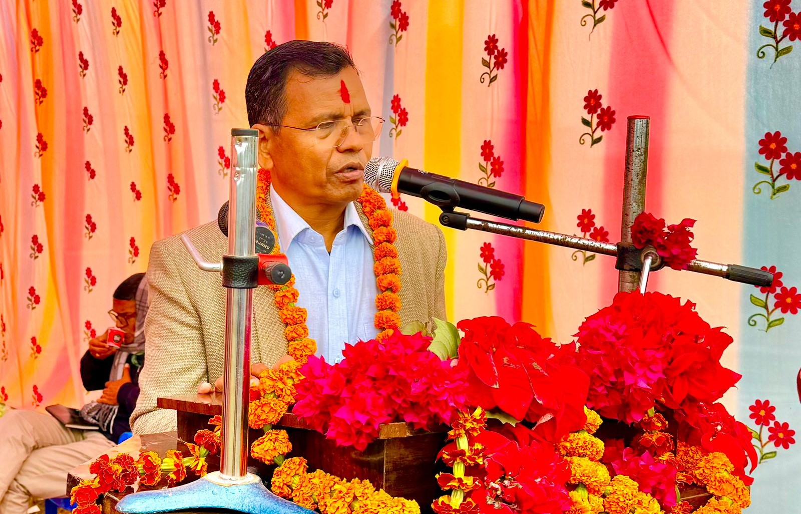 खानेपानी लगाइएको कर, विद्युत महसुल र उच्च व्याजदरले जनताको मौलिक अधिकार हनन् भयोः अध्यक्ष वली खानेपानी लगाइएको कर, विद्युत महसुल र उच्च व्याजदरले जनताको मौलिक अधिकार हनन् भयोः अध्यक्ष वली