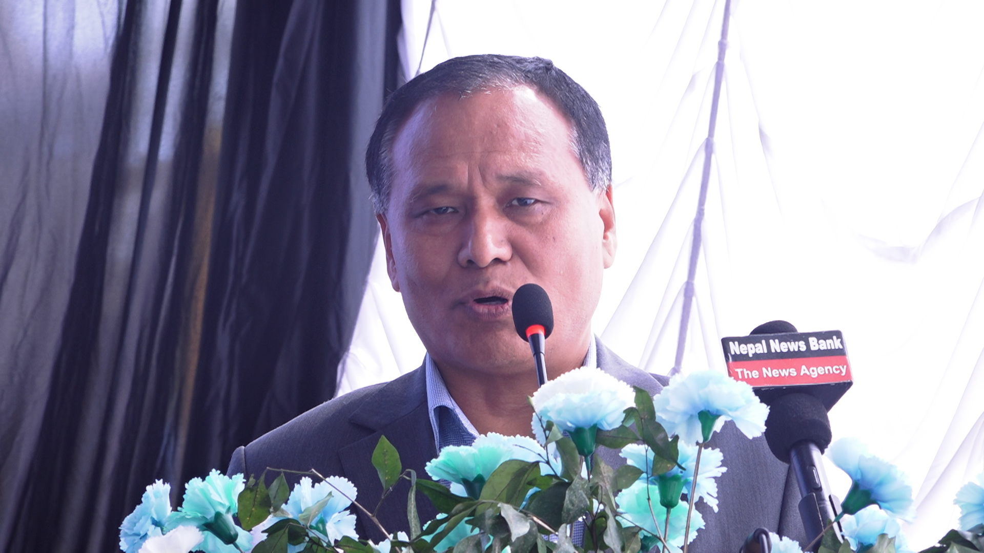 राजीनामापछि कुलमानको स्पष्ट सन्देशः ‘पद होइन, सिद्धान्त र जनता ठूलो’ राजीनामापछि कुलमानको स्पष्ट सन्देशः ‘पद होइन, सिद्धान्त र जनता ठूलो’