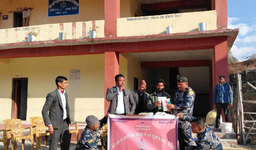 नमूना पुस्तकालयलाई पुस्तक सहयोग गर्न आग्रह नमूना पुस्तकालयलाई पुस्तक सहयोग गर्न आग्रह