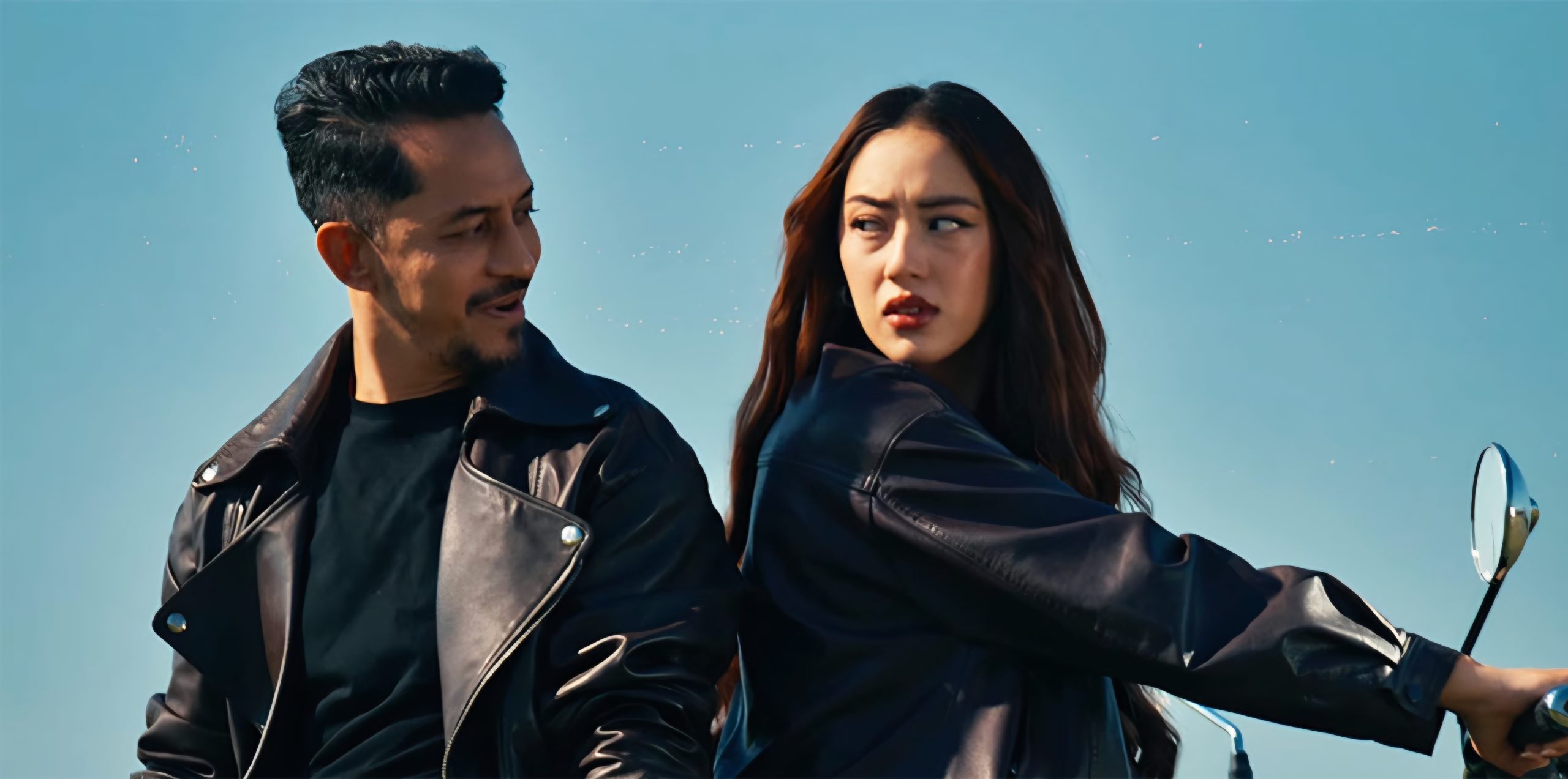 ‘रमिताको पिरती’को ‘जुनी भर’ गीतमा आनालाई फकाउँदै विनय ‘रमिताको पिरती’को ‘जुनी भर’ गीतमा आनालाई फकाउँदै विनय