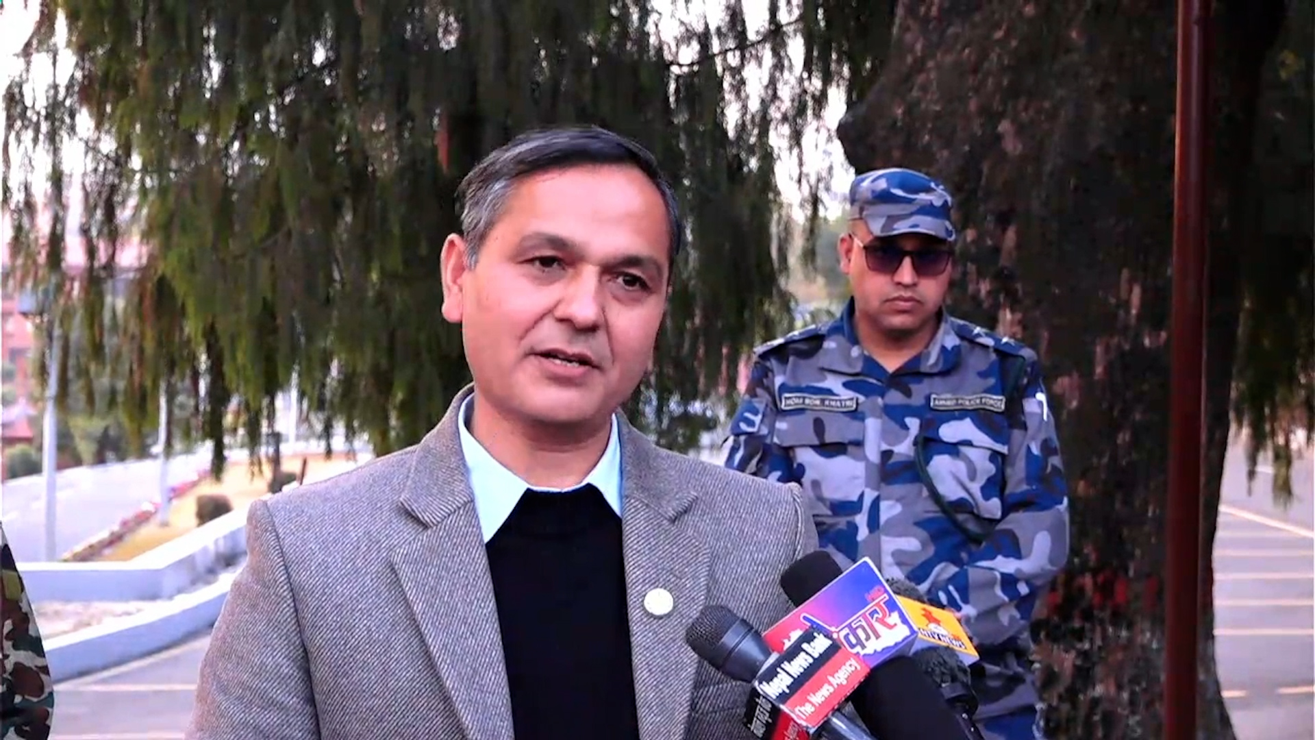 प्रहरीको रासन स्केल वृद्धि गर्ने मन्त्रिपरिषद्को निर्णय प्रहरीको रासन स्केल वृद्धि गर्ने मन्त्रिपरिषद्को निर्णय