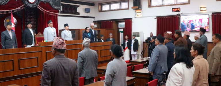 राष्ट्रिय सभाको बैठक आज दिउँसो १ बजे सिंहदरबारमा बस्दै राष्ट्रिय सभाको बैठक आज दिउँसो १ बजे सिंहदरबारमा बस्दै