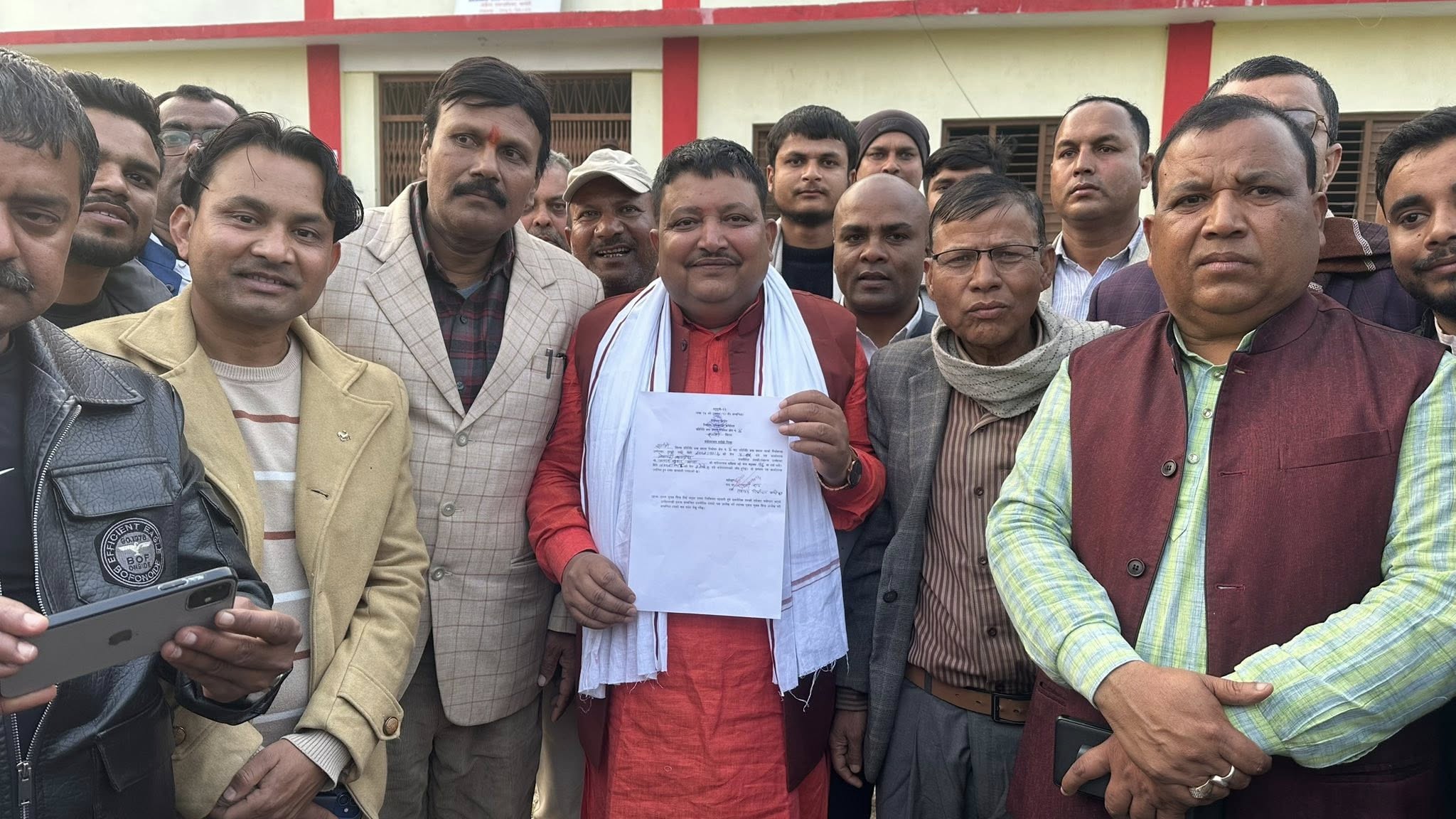 चर्चित नेताहरुसहित सर्लाहीमा १३३ जनाको उम्मेदवारी दर्ता