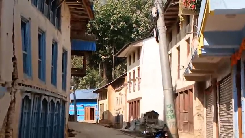 काठमाडौं जाने पूर्वको प्रमुख नाका अहिले सुनसान