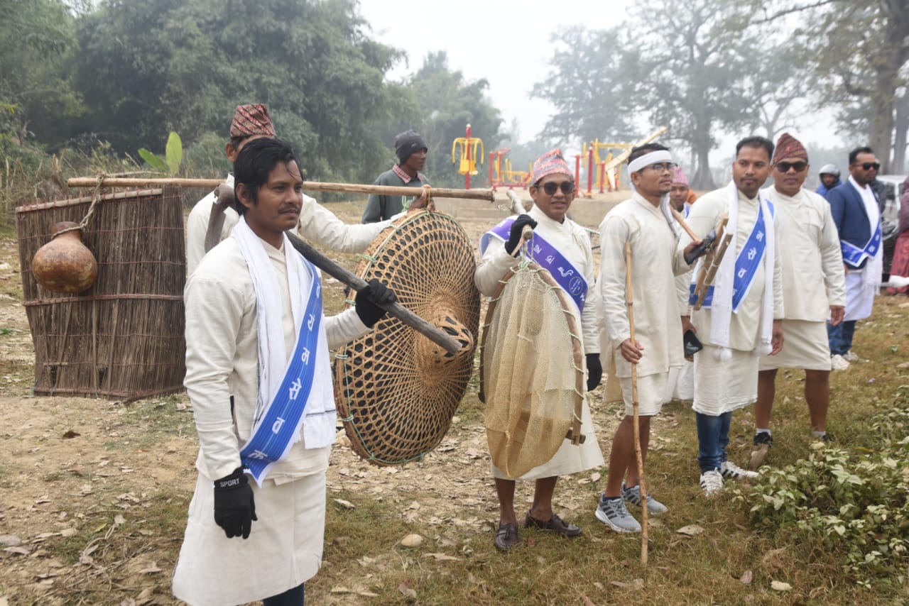 माघे संक्रान्तिको पूर्वसन्ध्यामा थारु संस्कृतिको अनुपम झल्को