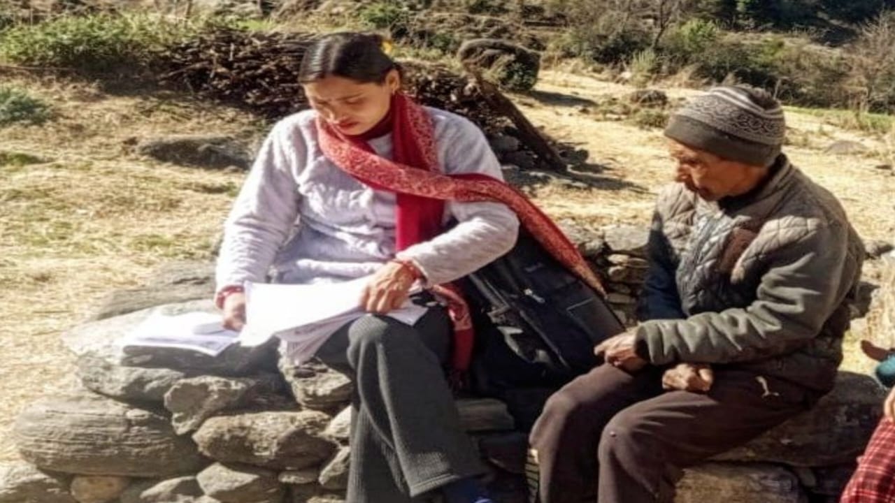 बाजुरामा घरदैलोमै मतदाता शिक्षा, मतदानप्रति बढ्यो जनचासो