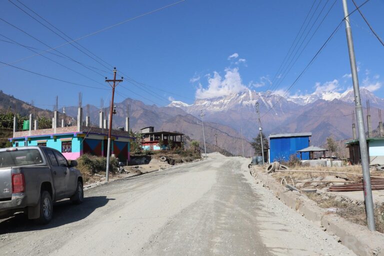 म्याग्दीका उम्मेदवारको चुनावी मुद्दा ‘वैकल्पिक सडक’ को व्यवस्था म्याग्दीका उम्मेदवारको चुनावी मुद्दा ‘वैकल्पिक सडक’ को व्यवस्था