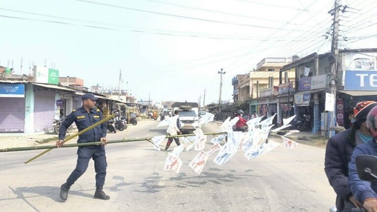 आचारसंहिता उल्लङ्घनका २० हजार प्रचार सामग्री हटाइए
