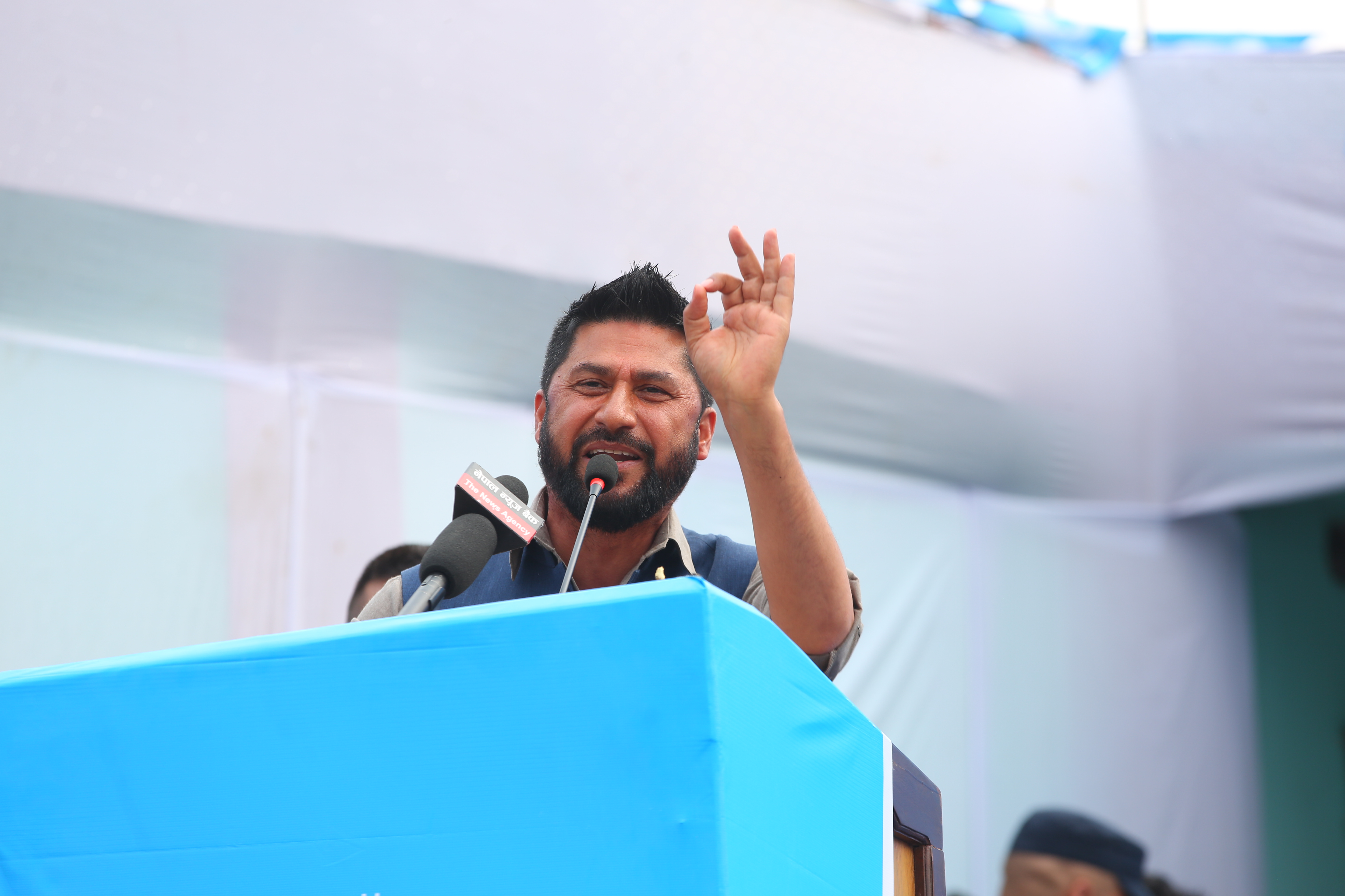 सिंहदरबारलाई भ्रष्टाचारको अखडा बनाउनेहरुले नै देश जलाएका हुन्: सभापति लामिछाने