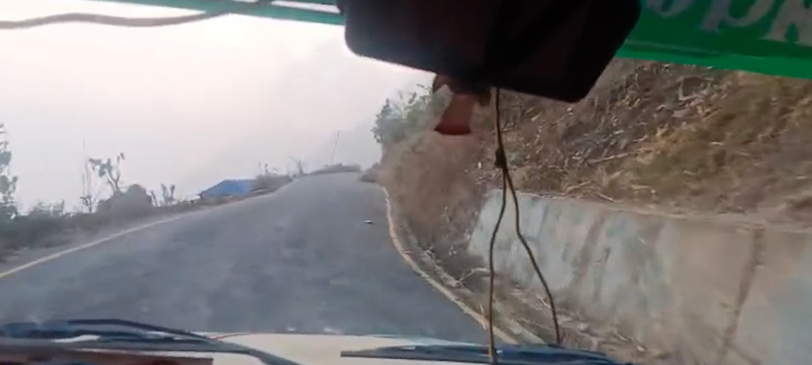 कोलोञ्जोरघाटदेखि नुम्बुरको काखसम्मको ‘लिखु कोरिडोर’ सडक निर्माण तीव्र, ५ किमी कालोपत्रे सम्पन्न