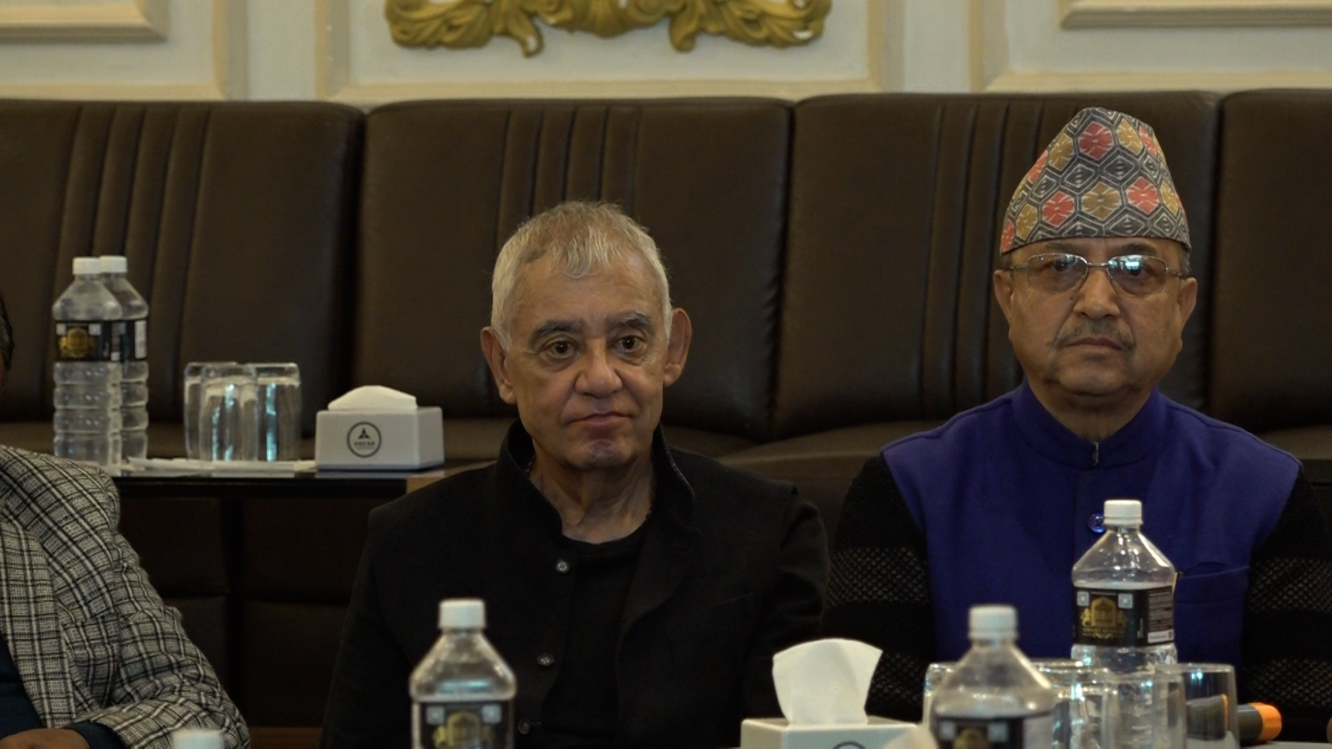 कांग्रेस संस्थापनइतर समूहको बैठकः १५ औं महाधिवेशनबारे छलफल हुँदै