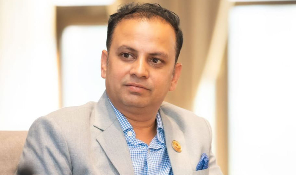 धनुषा ३ मा रास्पाका मनिष झा भारी मतान्तरले विजय