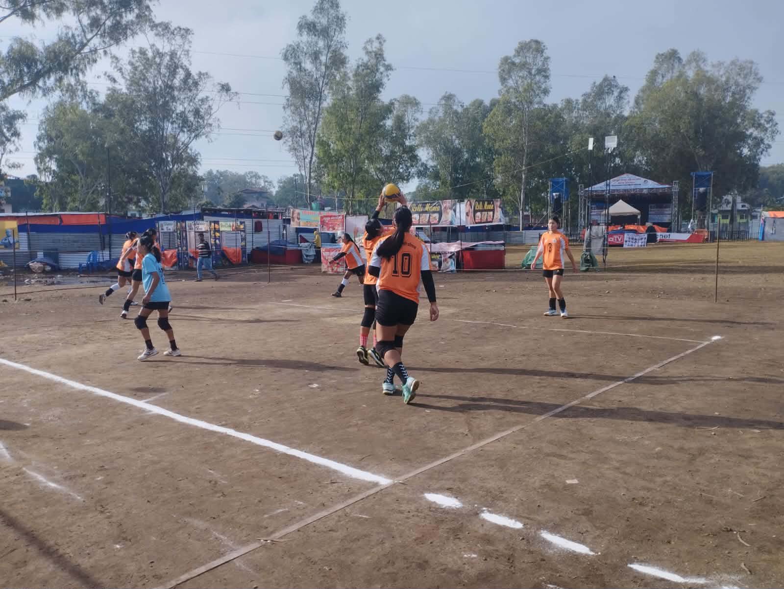 राष्ट्रिय महिला भलिबलको फाइनलमा केशवलाल, उपाधिका लागि न्यू डायमण्डको सामना गर्दै राष्ट्रिय महिला भलिबलको फाइनलमा केशवलाल, उपाधिका लागि न्यू डायमण्डको सामना गर्दै