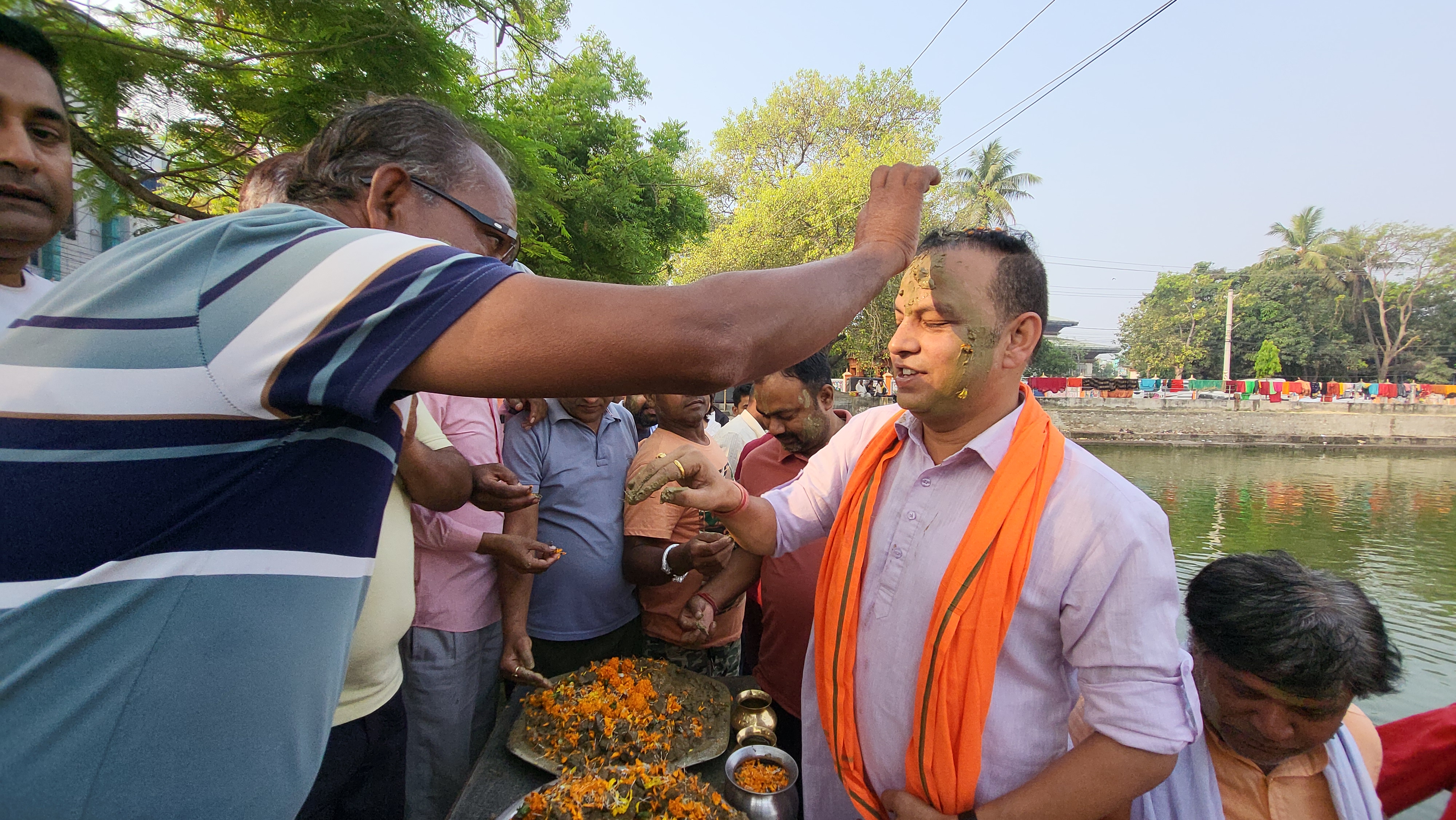 तराई मधेशमा माटो खेलेर जुडशितल पर्व मनाइँदै