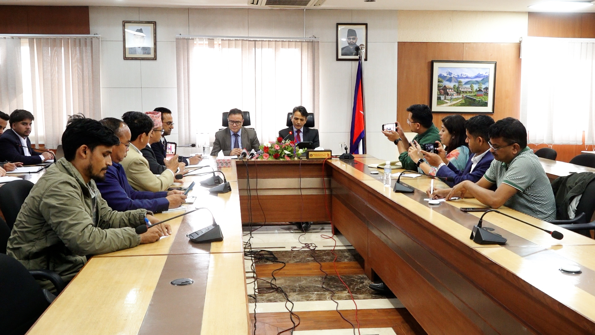 मध्यपूर्वी देशमा द्वन्द्वः २८ जना घाइते, ११ नेपाली पक्राउ