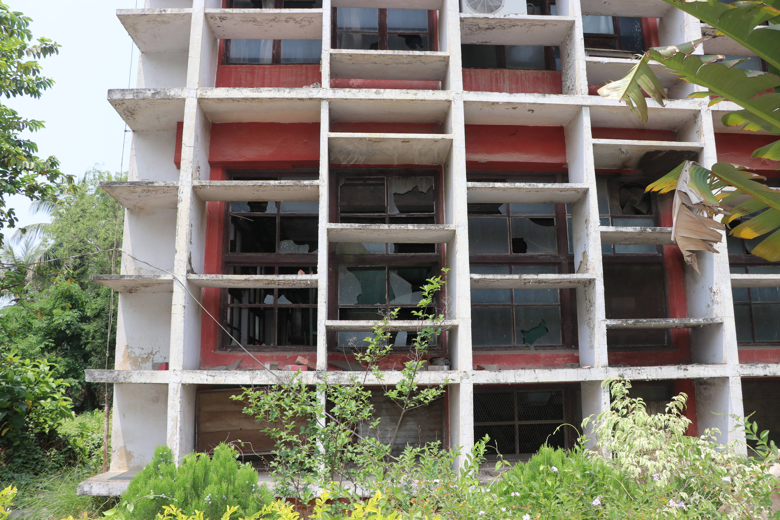 पुन : सुचारु हुने पर्खाइमा जनकपुर चुरोट कारखाना