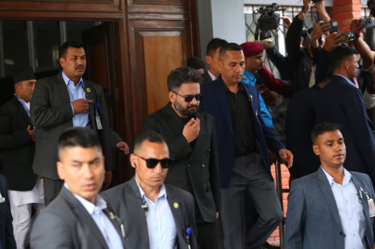 रास्वपा संसदीय समितिको बैठकले लगायो सभापतिका उम्मेदवार टुंगो