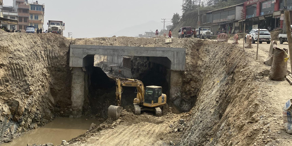अरनिको राजमार्ग विस्तारः सामग्रीको मूल्यवृद्धिले निर्माण सुस्त
