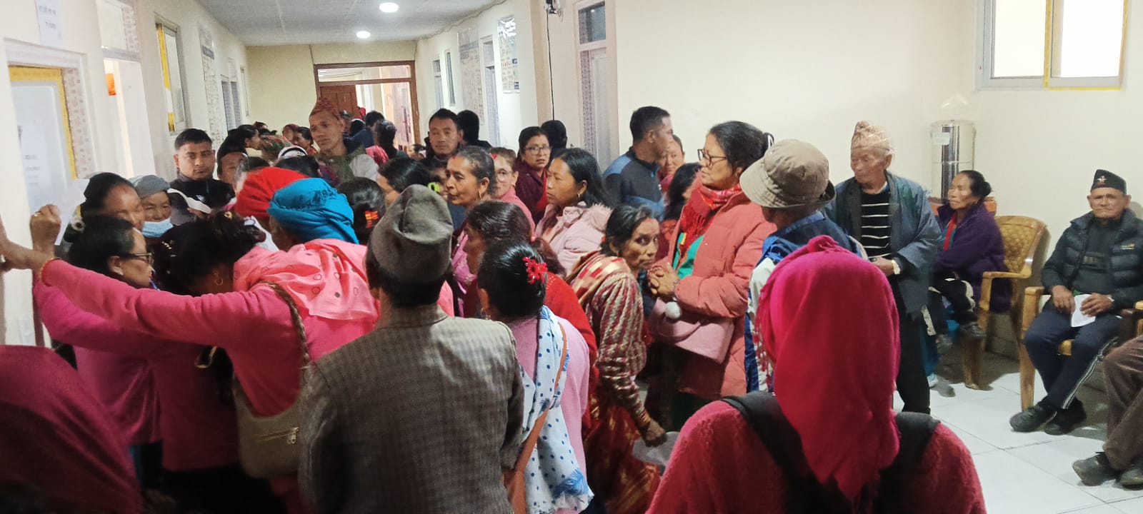 दुर्गम गाउँका स्थानीयले पाए एकैसाथ विभिन्न विशेषज्ञ सहितको स्वास्थ्य सेवा