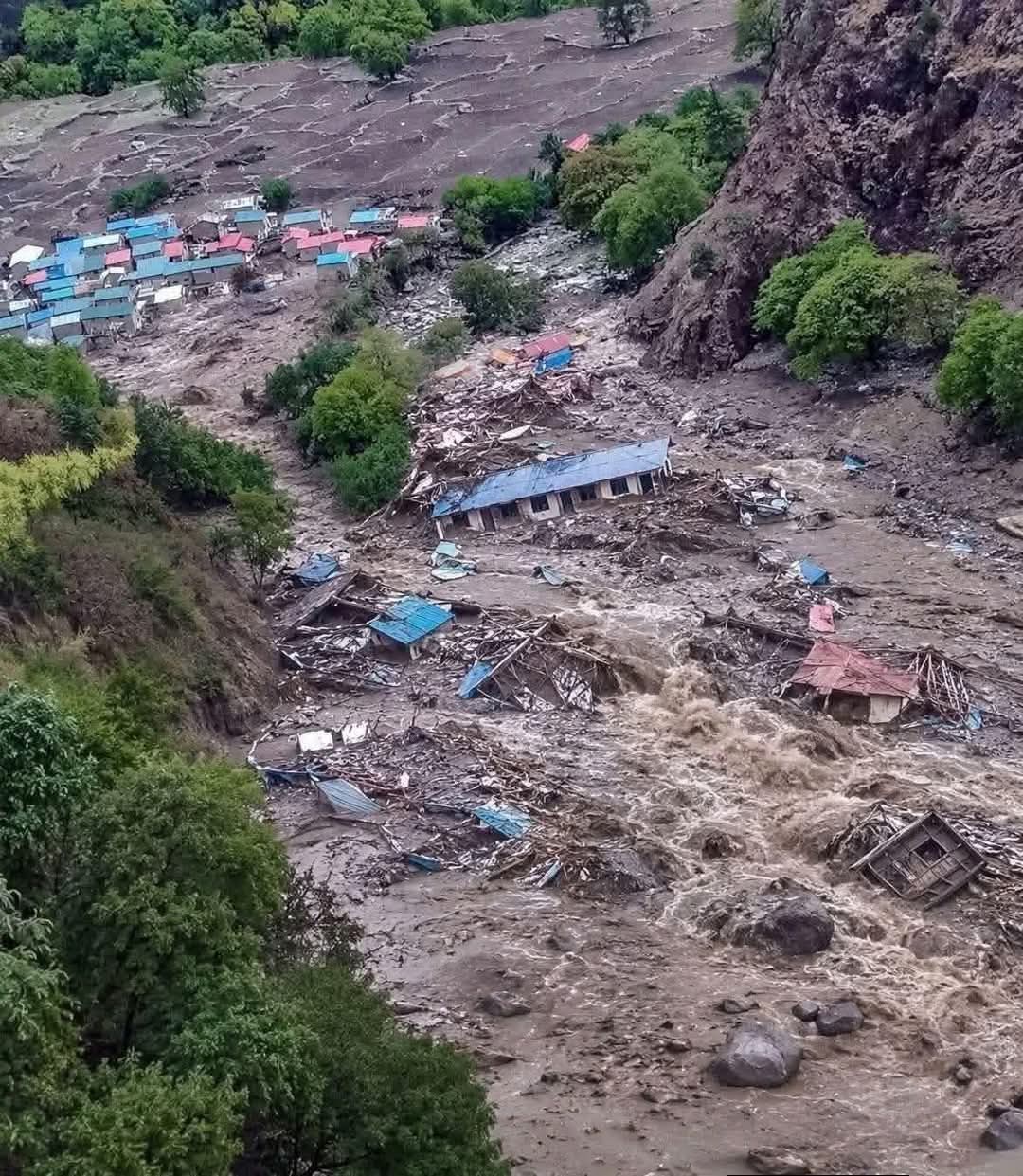 हुम्लाको नेप्कामा पहिरोको ठूलो क्षति, विद्यालयदेखि खेतीयोग्य जमिनसम्म बगायो हुम्लाको नेप्कामा पहिरोको ठूलो क्षति, विद्यालयदेखि खेतीयोग्य जमिनसम्म बगायो
