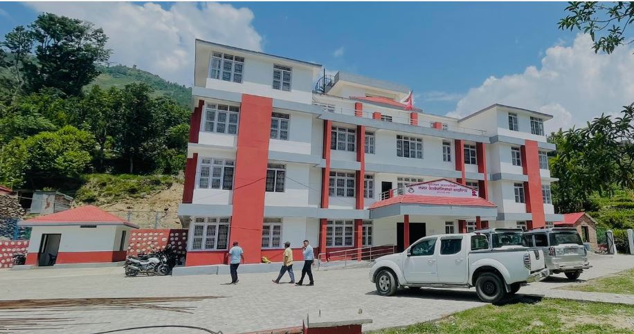 बाजुराको बुढिगंगा नगरपालिकाको प्रशासकीय अधिकृतमा भट्टलाई खटाइयो
