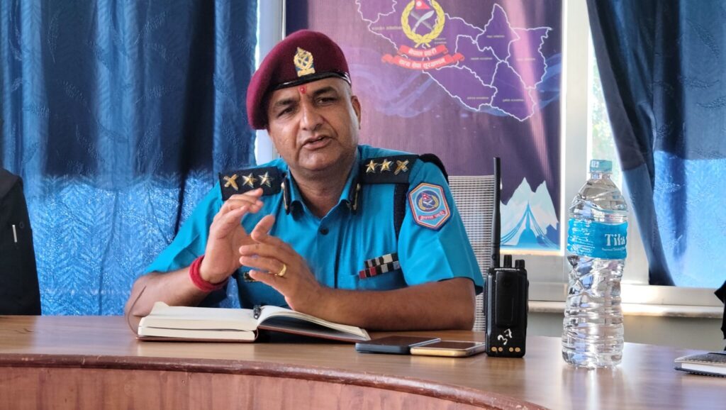 सुरक्षामा कमी हुन दिदैनौँ : प्रहरी उपरीक्षक पोखरेल सुरक्षामा कमी हुन दिदैनौँ : प्रहरी उपरीक्षक पोखरेल