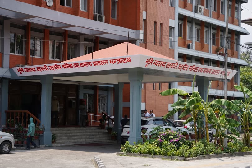 सम्पर्कविहीन निजामती कर्मचारीको खोजीमा सरकार