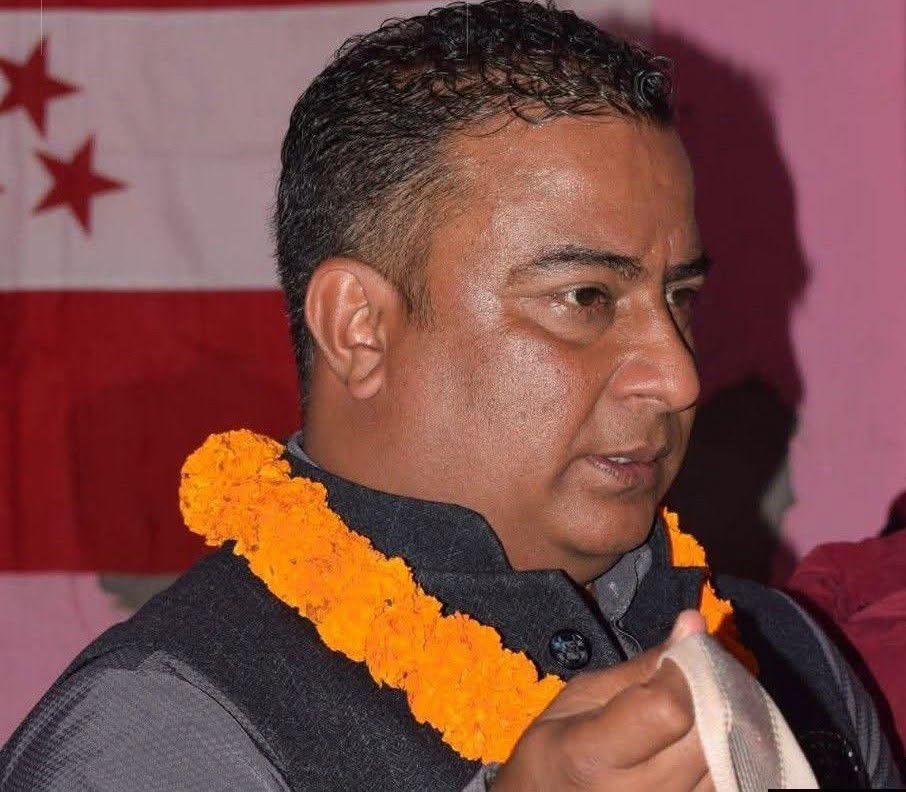 कांग्रेस नेता अभिषेक गिरी पक्राउ