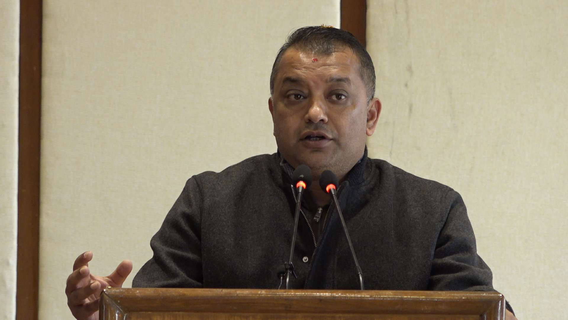 बस दुर्घटनामा ज्यान गुमाएकाप्रति कांग्रेस सभापति थापाद्वारा दुःख व्यक्त