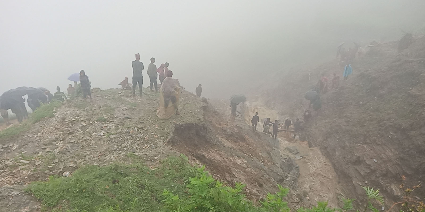 सिलिचोङमा पहिरो जाँदा सात परिवार विस्थापित