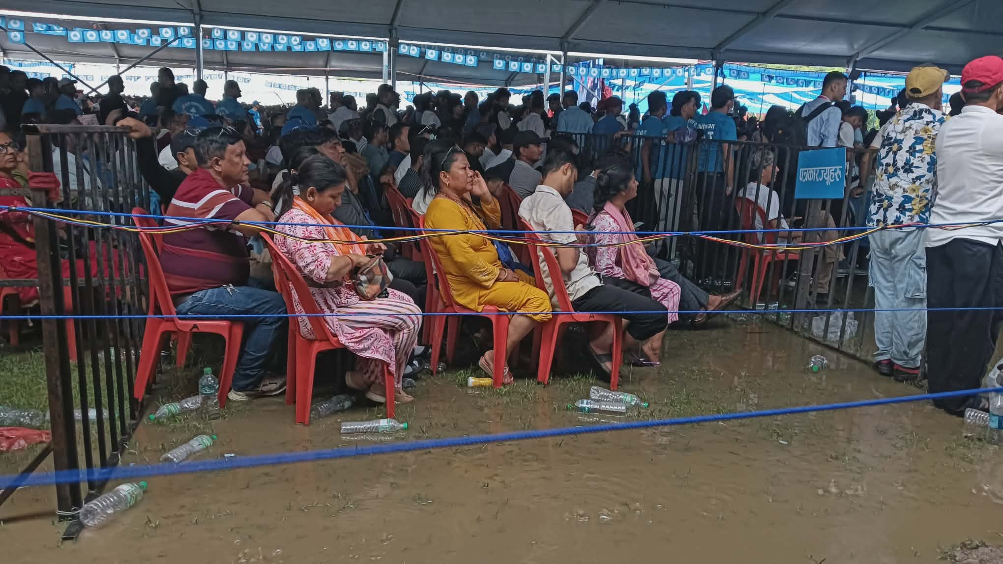 रवि–बालेन पुग्दै गर्दा वर्षा, रास्वपा महाधिवेशनस्थल जलमग्न