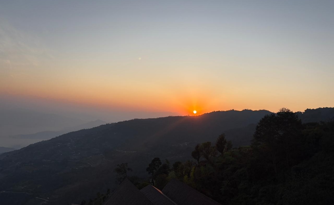विकासले फेरिँदै नगरकोटको मुहार विकासले फेरिँदै नगरकोटको मुहार