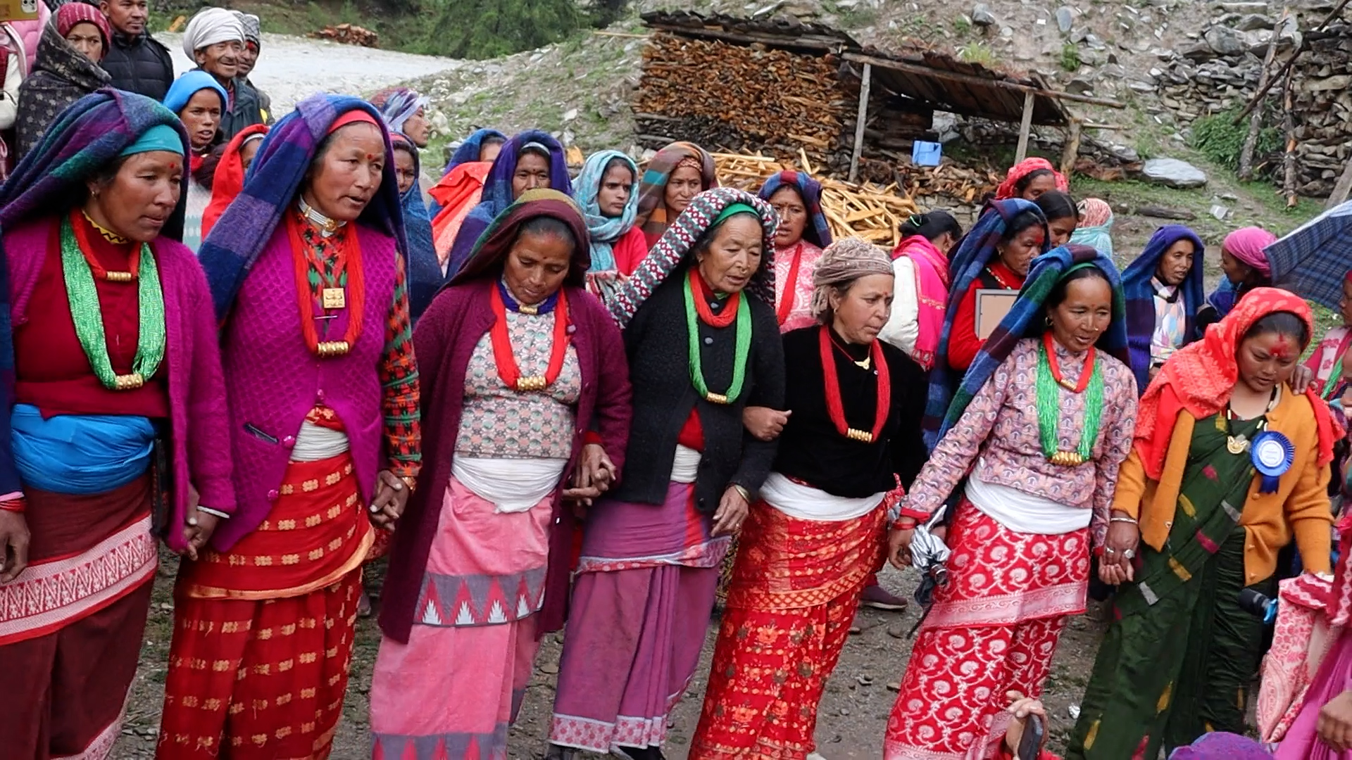 कनकासुन्दरी बाल विवाहमुक्त घोषणा भएपछि नाचगान कनकासुन्दरी बाल विवाहमुक्त घोषणा भएपछि नाचगान