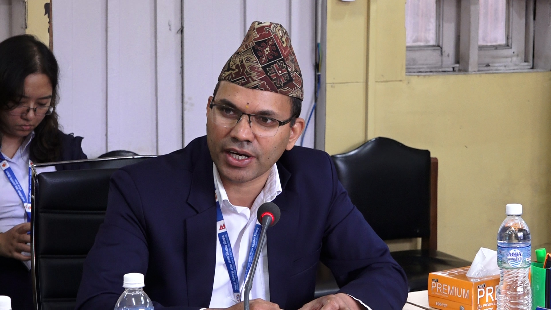 सिंहदरबारको ऐतिहासिक भवन पुनर्निर्माणमा ढिलाइ, संवेदनशीलताका कारण थप चुनौती उपमहानिर्देशक अधिकारी सिंहदरबारको ऐतिहासिक भवन पुनर्निर्माणमा ढिलाइ, संवेदनशीलताका कारण थप चुनौती उपमहानिर्देशक अधिकारी