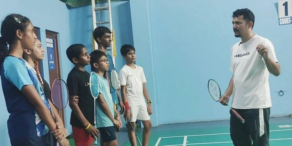 व्याडमिन्टन प्रशिक्षक ‘बिक्की’: स्वदेशमा अवसर पाएनन, भारतमा मासिक डेढ लाख कमाइ