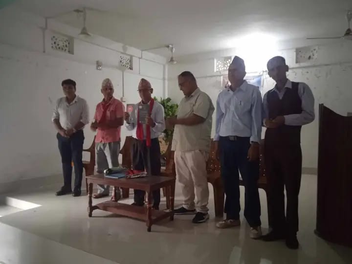 भानुजयन्तीको अवसरमा ‘एक मुठ्ठी भोक’ लोकार्पण, भद्रपुरमा कवि गोष्ठी सम्पन्न भानुजयन्तीको अवसरमा ‘एक मुठ्ठी भोक’ लोकार्पण, भद्रपुरमा कवि गोष्ठी सम्पन्न