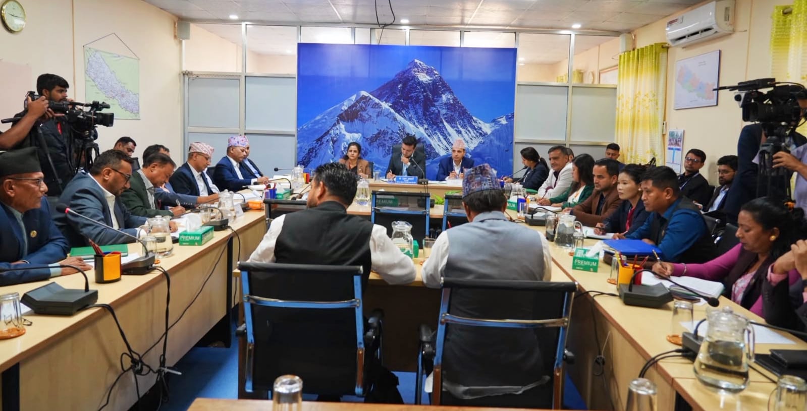 चार वटा संसदीय समितिको बैठक बस्दै