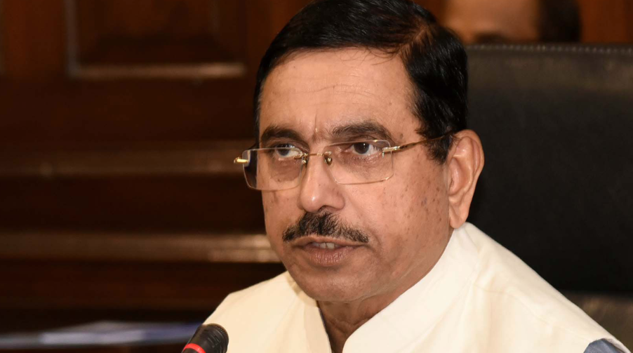आन्दोलनको दबाबपछि भारतमा धर्मेन्द्र प्रधानले दिए राजिनामा, प्रह्लाद जोशीको इन्ट्री