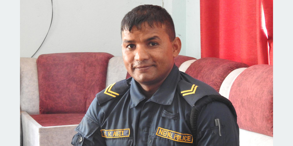 प्रहरीका जागिरे शेरीराम ‘ए रुपा’बाट चम्किए