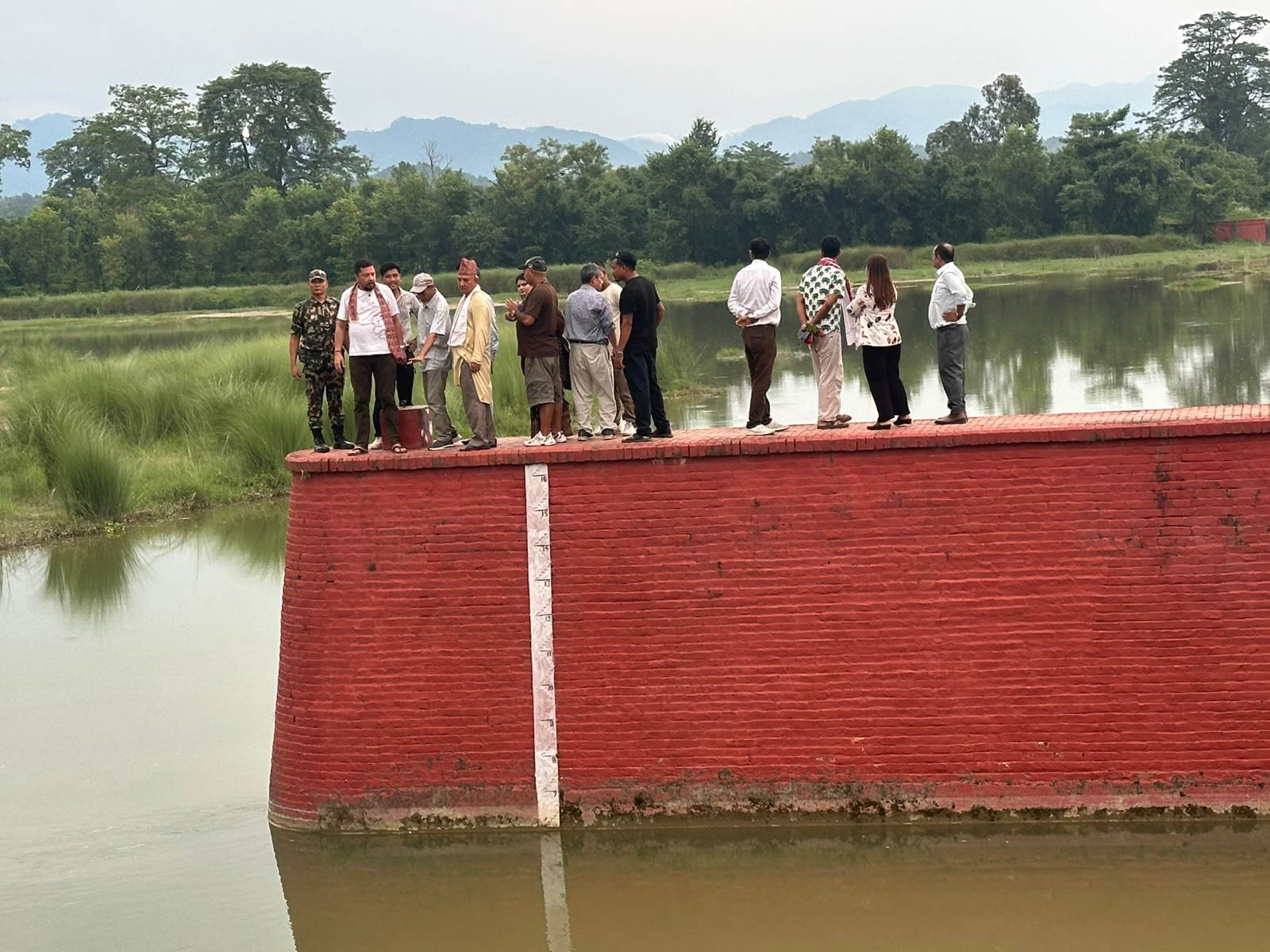 चन्द्र नहरलाई सिँचाइ पूर्वाधारसँगै ऐतिहासिक सम्पदाका रूपमा संरक्षण गरौं : मन्त्री श्रेष्ठ