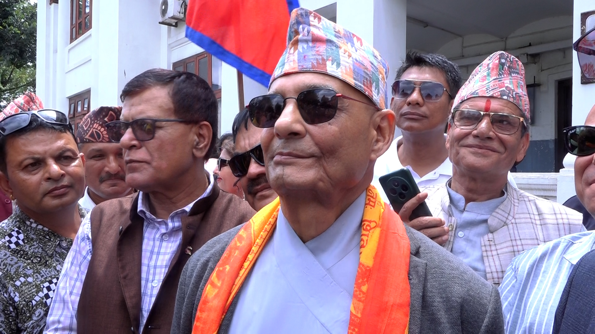 धवलशम्शेरले दर्ता गरे ‘जय नेपाल पार्टी’, दुर्गा प्रसाईंलाई सहकार्यको निम्तो धवलशम्शेरले दर्ता गरे ‘जय नेपाल पार्टी’, दुर्गा प्रसाईंलाई सहकार्यको निम्तो