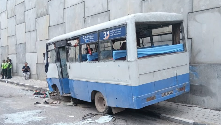  ग्वार्कोमा बस दुर्घटना एक जनाको मृत्यु