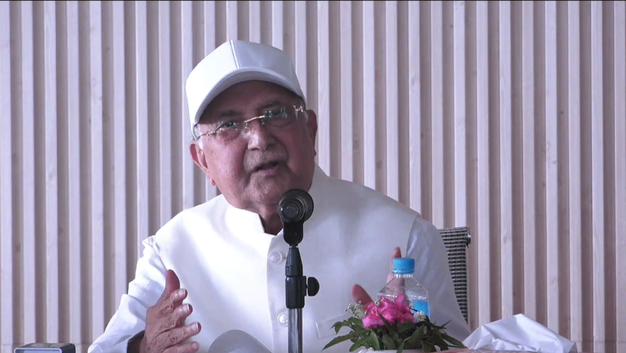 भोटेकोशी बाढी राष्ट्रिय शोकको विषय हो, विपत्तिमाथि राजनीति गर्नु हुँदैन: ओली भोटेकोशी बाढी राष्ट्रिय शोकको विषय हो, विपत्तिमाथि राजनीति गर्नु हुँदैन: ओली