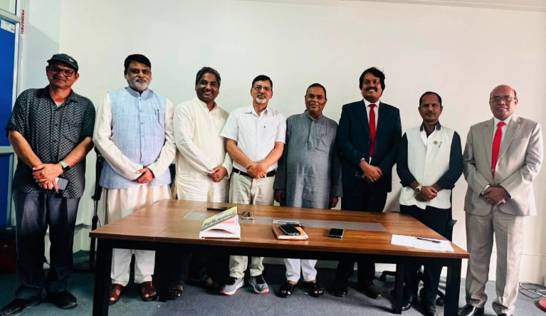 जनार्दन–सीके एउटै मोर्चामा, मधेशकेन्द्रित दलको नयाँ राजनीतिक समीकरण घोषणा हुँदै जनार्दन–सीके एउटै मोर्चामा, मधेशकेन्द्रित दलको नयाँ राजनीतिक समीकरण घोषणा हुँदै