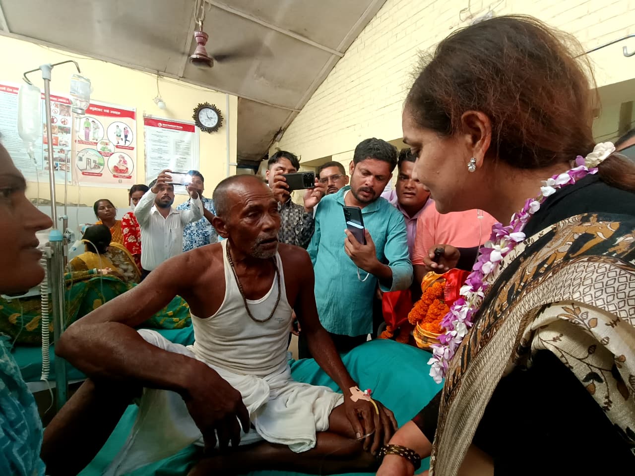 स्वास्थ्य मन्त्रीद्वारा मधेस प्रदेशका स्वास्थ्य संस्थाको अनुगमन