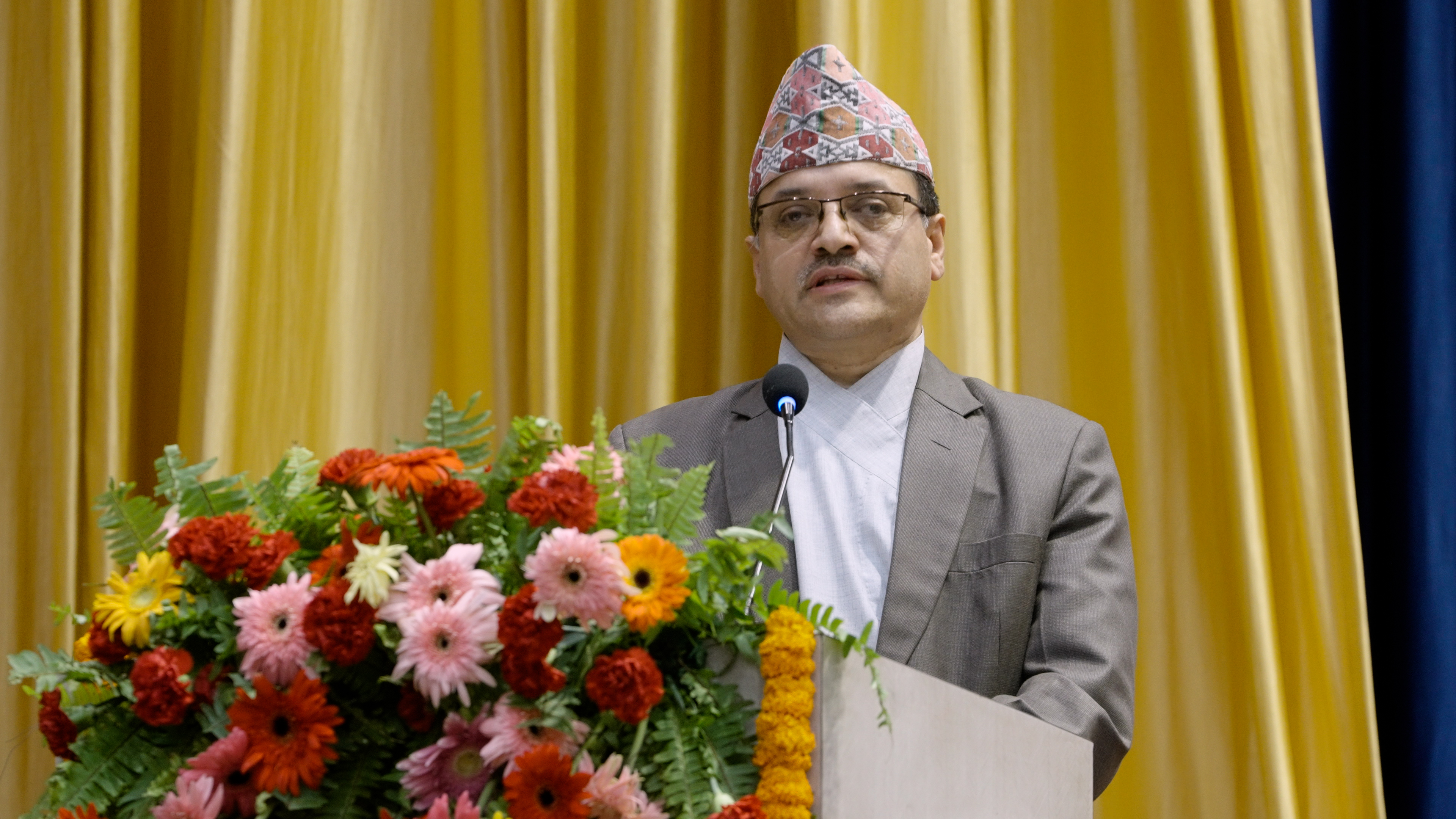 नेपाली नागरिकविरुद्ध विदेशमा हुने कसुर पनि नेपालको कानुनी दायरामा: टेकप्रसाद ढुंगाना