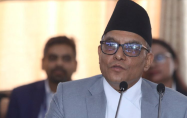 संवैधानिक पदाधिकारीको तलब बढ्यो, प्रधानन्यायाधीशले मासिक १ लाख १२ हजारभन्दा बढी पाउने संवैधानिक पदाधिकारीको तलब बढ्यो, प्रधानन्यायाधीशले मासिक १ लाख १२ हजारभन्दा बढी पाउने